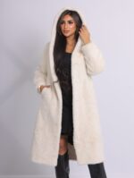 Long fur coat with hood - Image 3